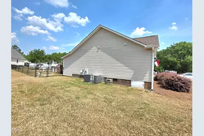 19 Atlantic Avenue, Benson, NC 27504 - Photo 40