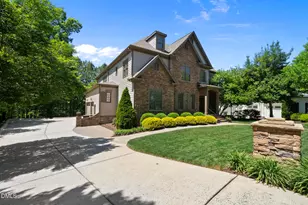216 Walford Way, Cary, NC 27519 - Photo 2