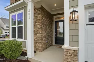 401 Ressler St, Holly Springs, NC 27540 - Photo 4