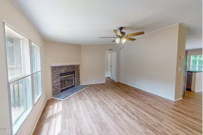 38 Cheslies Court, Roxboro, NC 27574 - Photo 2