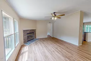 38 Cheslies Ct, Roxboro, NC 27574 - Photo 2