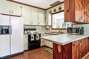 715 N Church St, Zebulon, NC 27597 - Photo 14