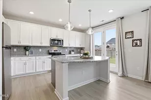 730 Tibumoll Ln, Fuquay Varina, NC 27526 - Photo 2