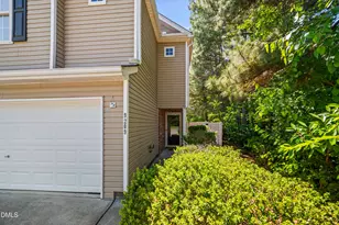 9209 Shallcross Way, Raleigh, NC 27617 - Photo 4