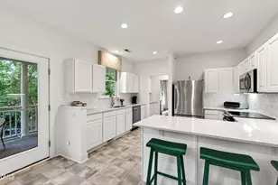 100 Edenburgh Rd, Raleigh, NC 27608 - Photo 32