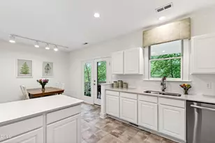 100 Edenburgh Rd, Raleigh, NC 27608 - Photo 34