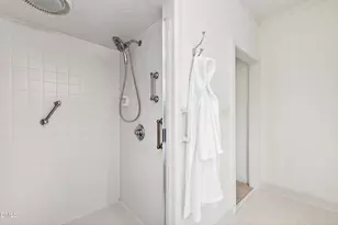 100 Edenburgh Rd, Raleigh, NC 27608 - Photo 52