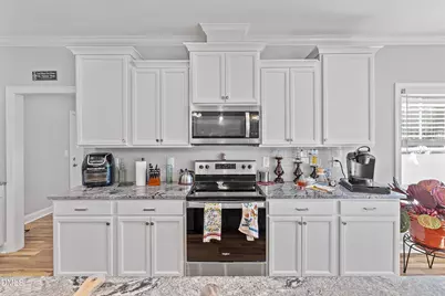 120 Parker Street, Four Oaks, NC 27524 - Photo 14
