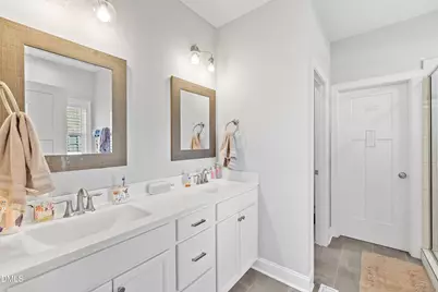 120 Parker Street, Four Oaks, NC 27524 - Photo 20