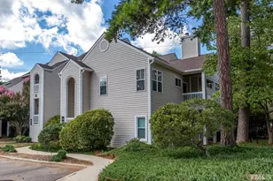6020 Winterpointe Ln, Raleigh, NC 27606 - Photo 2
