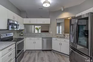 6020 Winterpointe Ln, Raleigh, NC 27606 - Photo 4