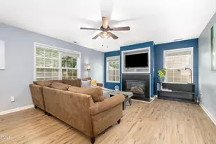 2808 Maple Ridge Dr, Durham, NC 27704 - Photo 8