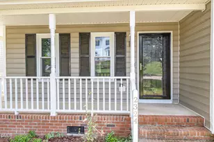2324 Dahlgreen Rd, Raleigh, NC 27615 - Photo 2