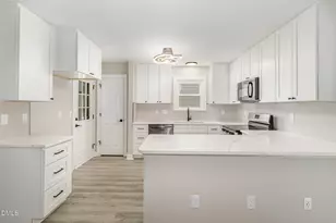 2324 Dahlgreen Rd, Raleigh, NC 27615 - Photo 8
