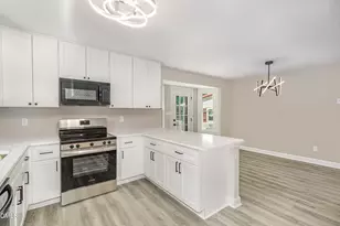 2324 Dahlgreen Rd, Raleigh, NC 27615 - Photo 8