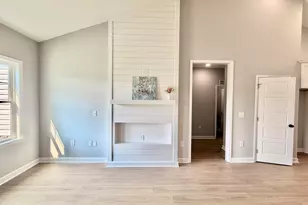 3794 Chatsworth Dr, La Grange, NC 28551 - Photo 4