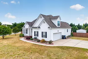 8101 Claybrooke Ct, Willow Springs, NC 27592 - Photo 40