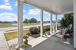 66 Flanders Ln, Clayton, NC 27520 - Photo 2