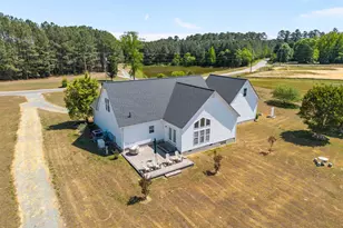 557 Olives Chapel Rd, Apex, NC 27502 - Photo 4