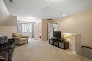 7253 Manor Oaks Dr, Raleigh, NC 27615 - Photo 42