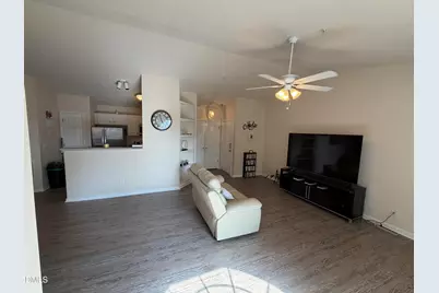 3696 Cotswold Avenue #3c, Greensboro, NC 27410 - Photo 6