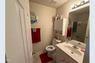 3696 Cotswold Avenue #3c, Greensboro, NC 27410 - Photo 18