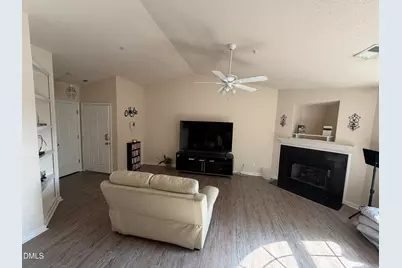 3696 Cotswold Avenue #3c, Greensboro, NC 27410 - Photo 8