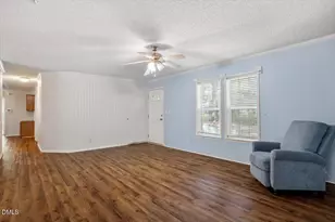 2012 Coachman Ct, Clayton, NC 27520 - Photo 8