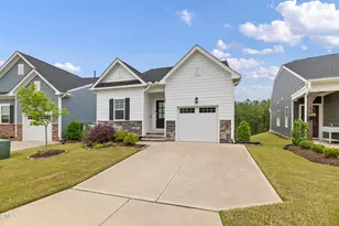1241 White Flint Cir, Durham, NC 27703 - Photo 2