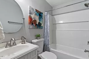 2425 Derby Dr, Raleigh, NC 27610 - Photo 12