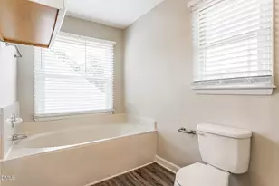 4209 Dinwiddie Ct, Raleigh, NC 27604 - Photo 12