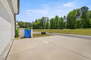 301 Ribbon Rail St, Fuquay Varina, NC 27526 - Photo 30