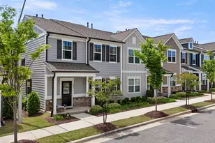 301 Ribbon Rail St, Fuquay Varina, NC 27526 - Photo 2