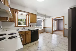 8113 Round Oak Rd, Raleigh, NC 27616 - Photo 6
