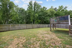 208 Log Pond Ct, Apex, NC 27502 - Photo 32
