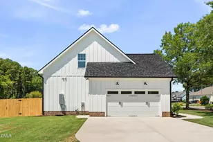 330 Powhatan Dr, Fuquay Varina, NC 27526 - Photo 18