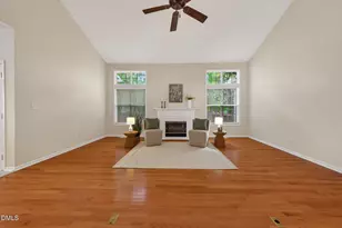 2030 Prairie Ridge Ct, Fuquay Varina, NC 27526 - Photo 10
