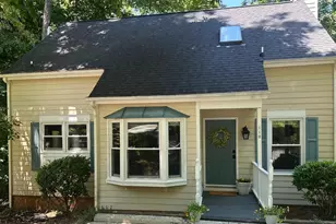 110 Lorilane Dr, Carrboro, NC 27510 - Photo 2