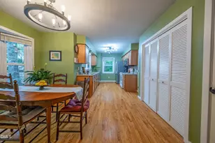 110 Lorilane Dr, Carrboro, NC 27510 - Photo 8