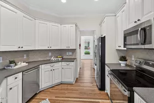 909 Carpenter Town Ln, Cary, NC 27519 - Photo 12