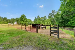 4612 N Fork Dr, Zebulon, NC 27597 - Photo 42