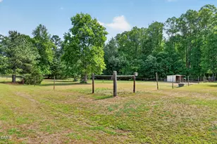 4612 N Fork Dr, Zebulon, NC 27597 - Photo 42