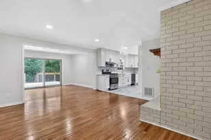 6813 W Lake Anne Dr, Raleigh, NC 27612 - Photo 10