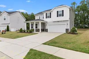 283 Summer Ranch Dr, Fuquay-Varina, NC 27526 - Photo 2