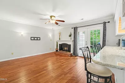 6404 Meadow View Drive, Raleigh, NC 27609 - Photo 8