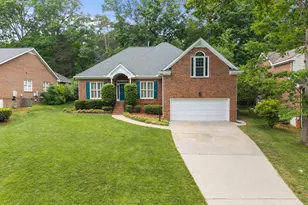 101 Coventry Ln, Cary, NC 27511 - Photo 2