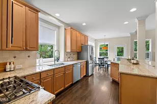 110 Mintawood Ct, Cary, NC 27519 - Photo 24