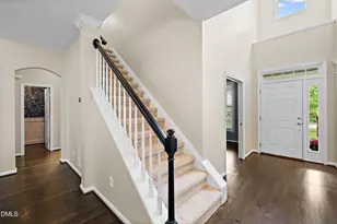 110 Mintawood Ct, Cary, NC 27519 - Photo 10