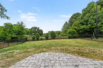 1015 Meadow Pond Drive, Durham, NC 27703 - Photo 32