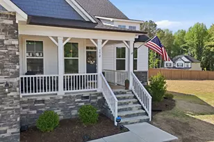 192 Castle Pond Way, Fuquay Varina, NC 27526 - Photo 4